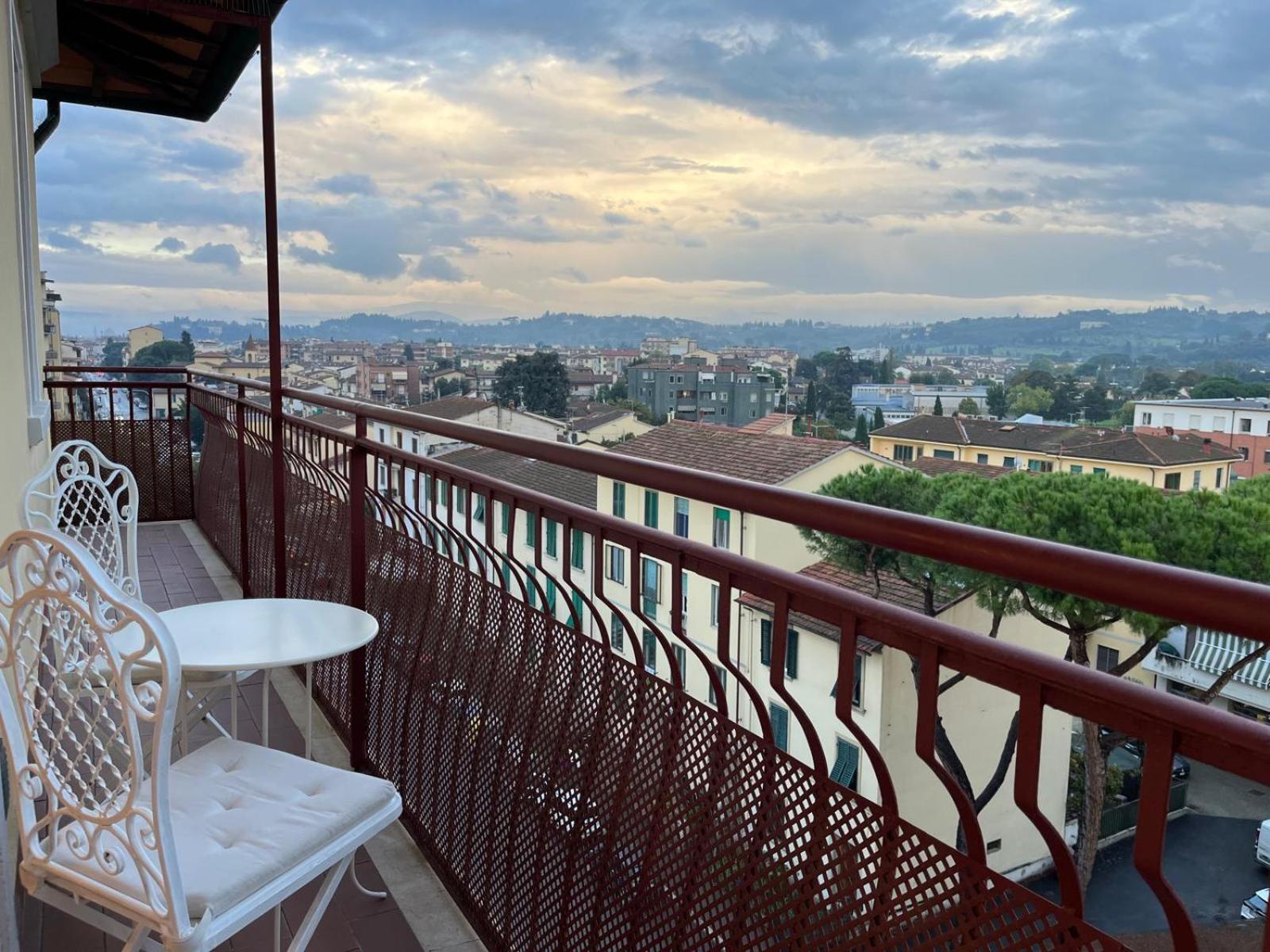 Hundred Steps To Heaven * Florenz